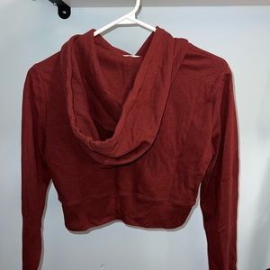 Burgundy small cropped hoodie